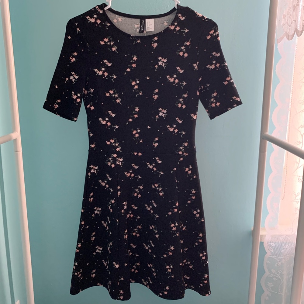 H&M Black Floral Dress